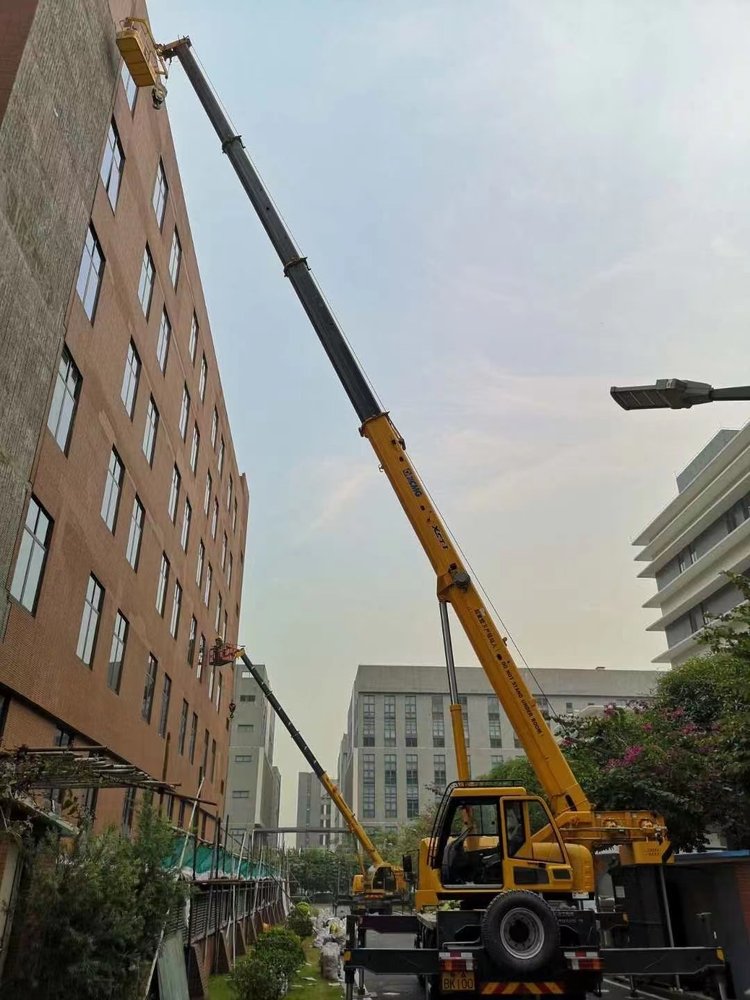 沙湖原种场汽车吊出租哪家好，选择最靠谱的服务商指南